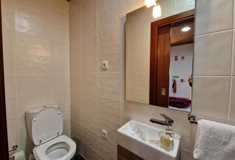 Отель Cascata Do Varosa