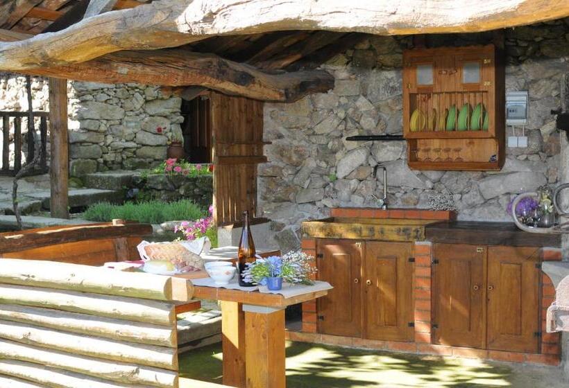 فندق Casinhas Da Levada