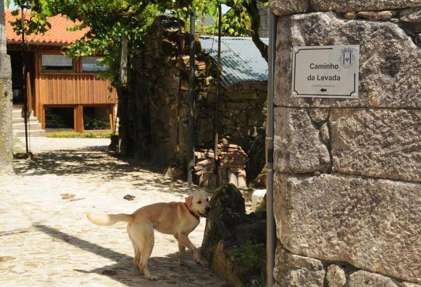 فندق Casinhas Da Levada