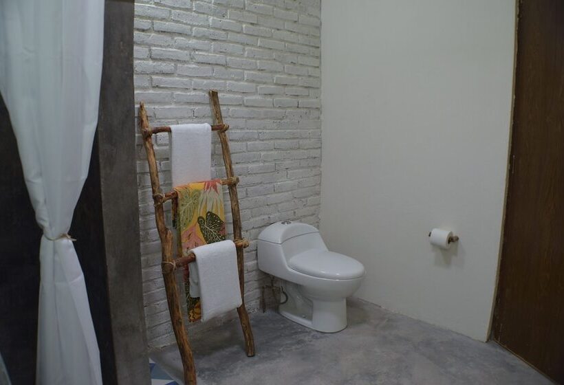 فندق Finca Del Pomar