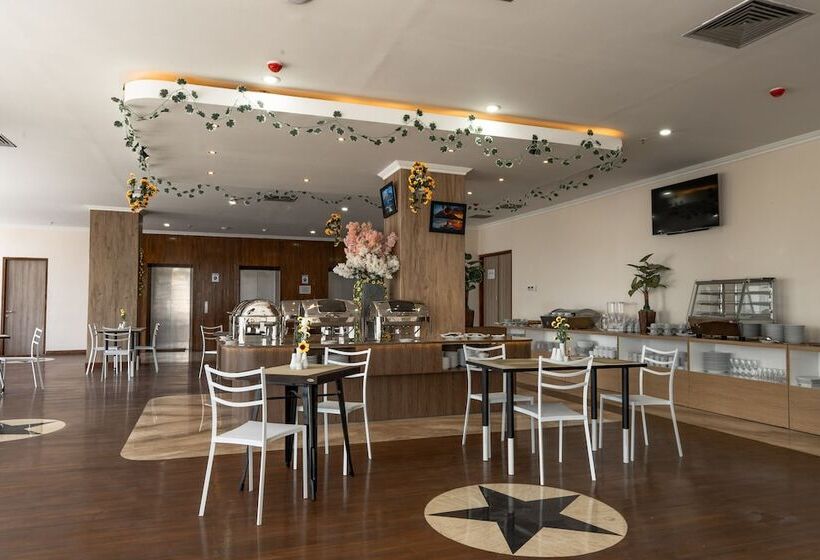 Goldvitel Hotel Surabaya