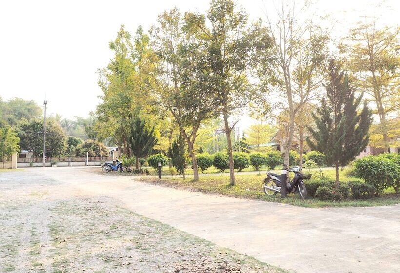 בית מלון כפרי Kong Krid Resort