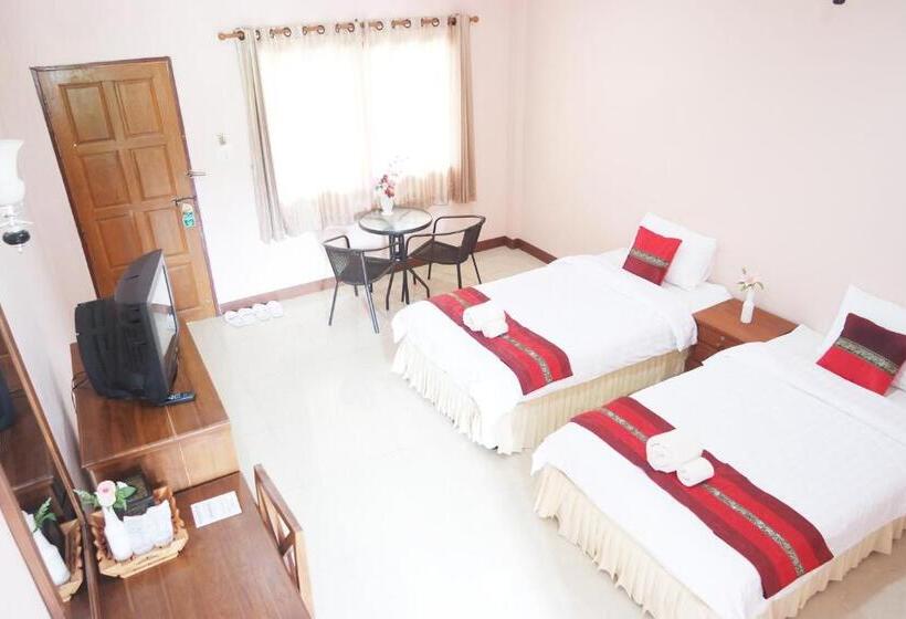 בית מלון כפרי Kong Krid Resort