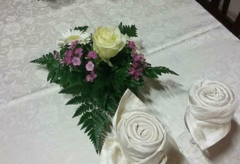 בית מלון כפרי La Collinetta