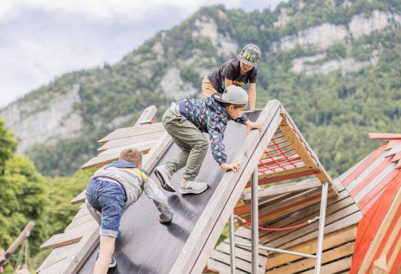 Hotell Lintharena Ag