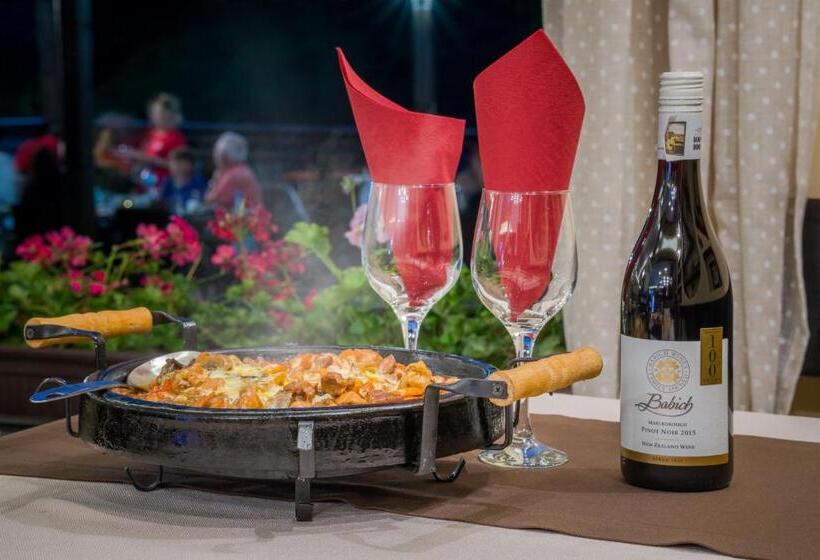 Отель Palitsi Dam Complex