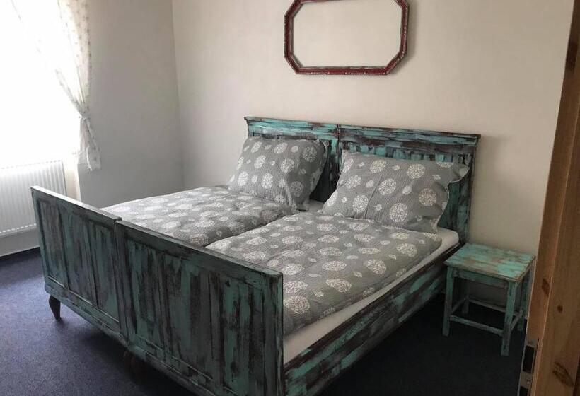 호텔 Pod Stráží