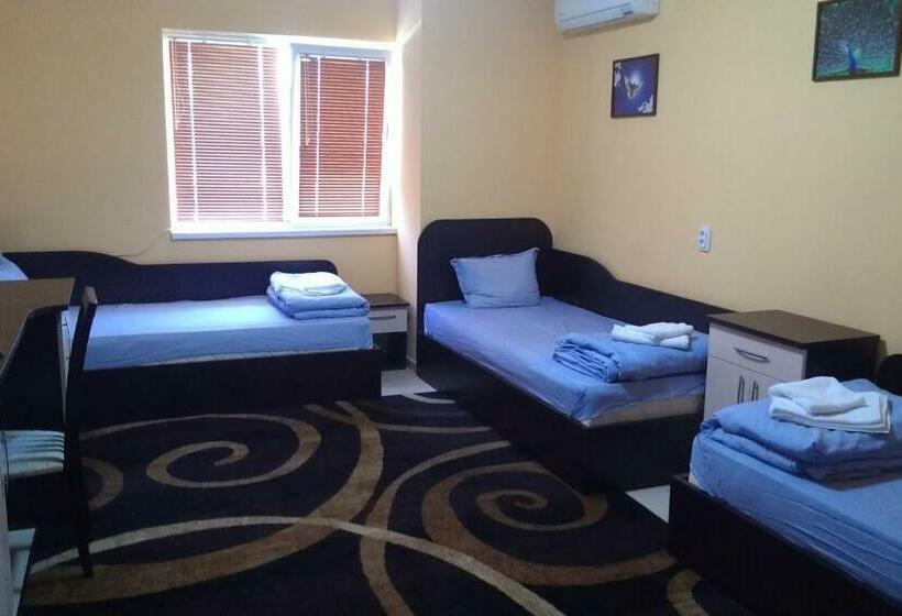 בית מלון כפרי Royal