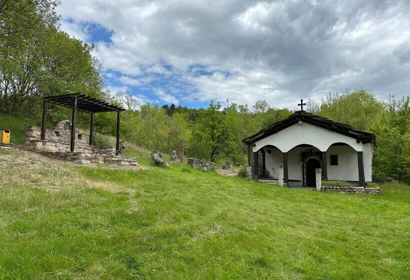 בית מלון כפרי Suhin Dol