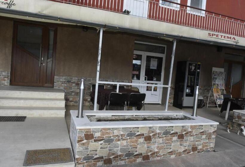 בית מלון כפרי Suhin Dol