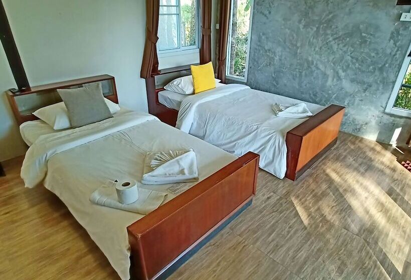 فندق Tantai Eco Farm Stay At Khao Yai