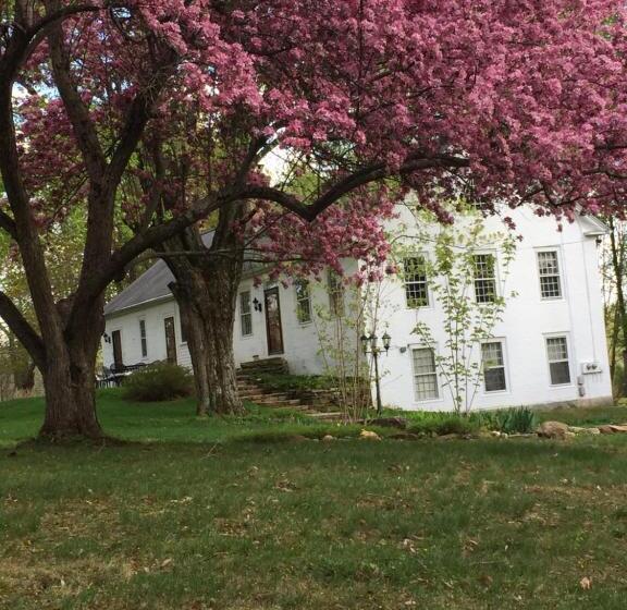 Innkeeper S Place B&b