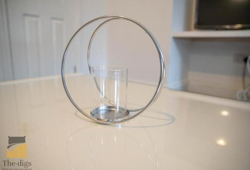 Monthly Stay Offer   En Suite   Kitchenette