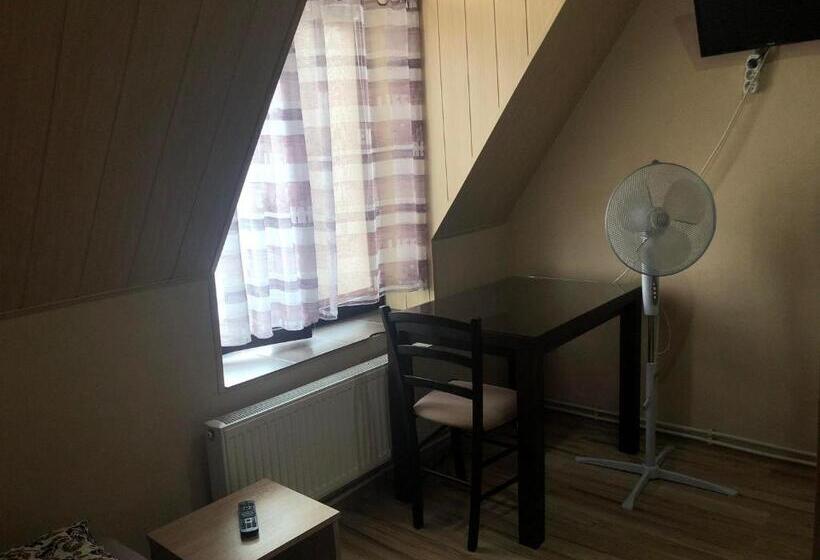 مُتل Ubytovanie Toscana