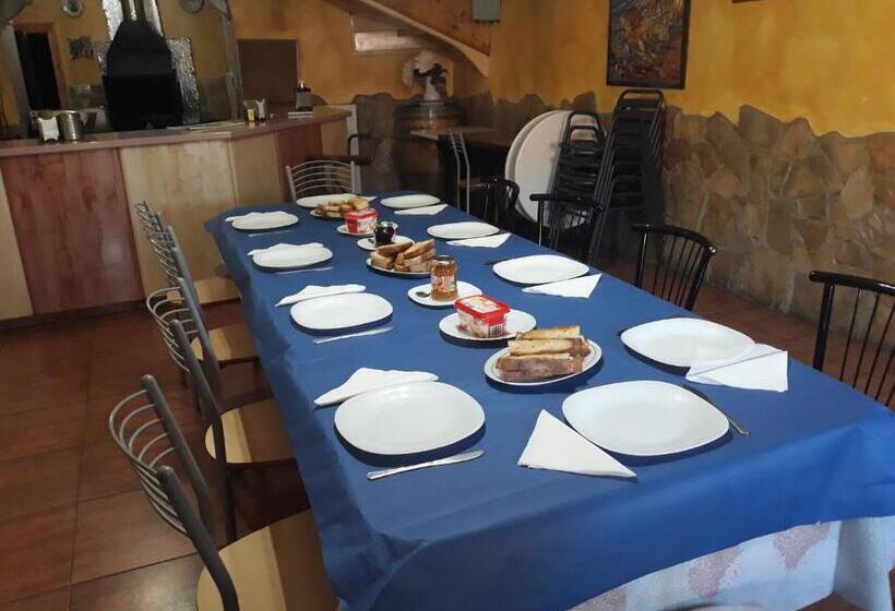 بنسيون Albergue Turístico Las Eras