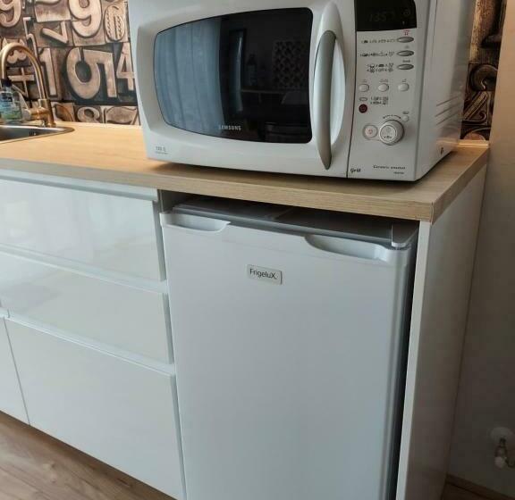 بنسيون Au Jardin De La Saudrune