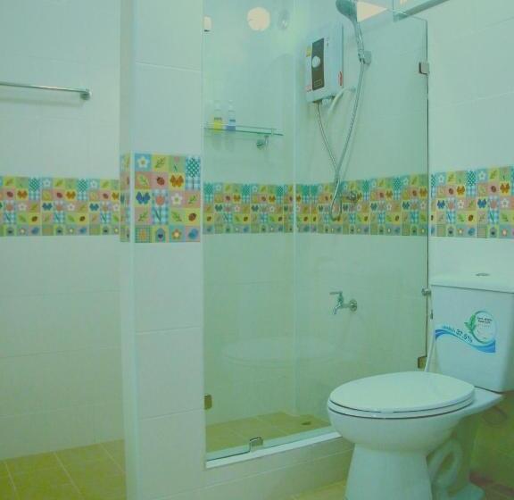 ペンション Banmon Makok