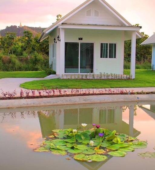 ペンション Banmon Makok