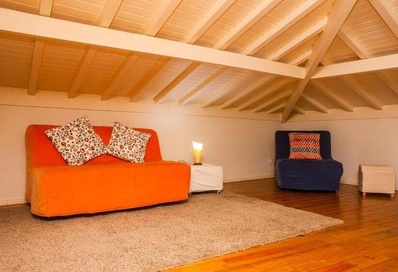 פנסיון Casal De Tralhariz   Turismo De Habitacao