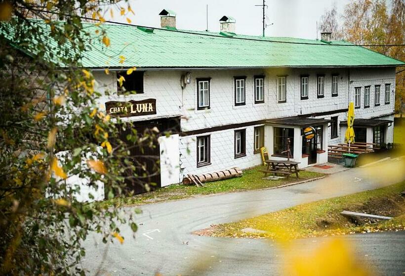 بنسيون Chata Luna