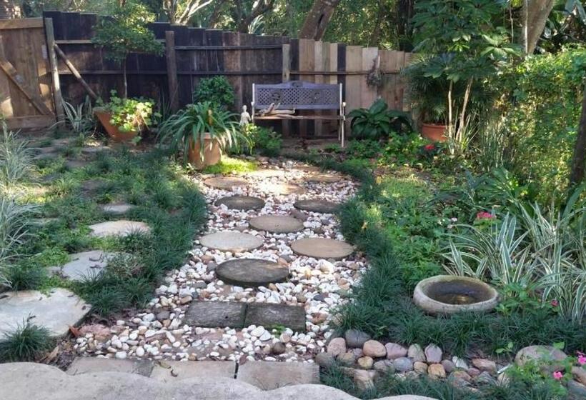 펜션 Dollies Place