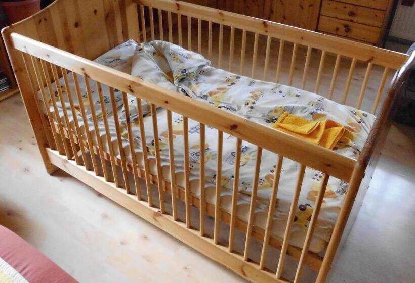 بنسيون Ferienwohnung Wacker, Apartments Und Zimmer