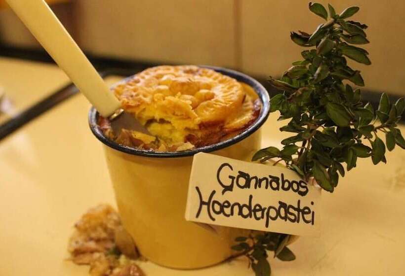 بنسيون Gannabos Guest House