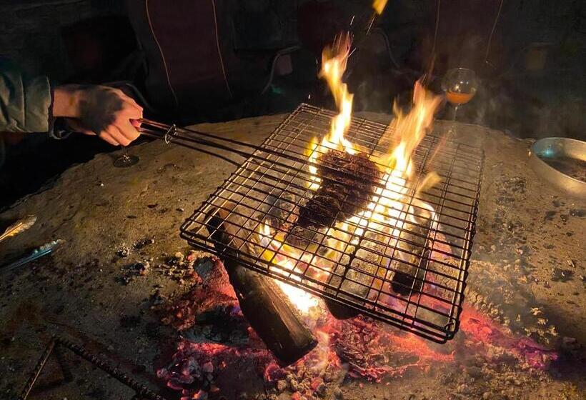 بنسيون Gannabos Guest House