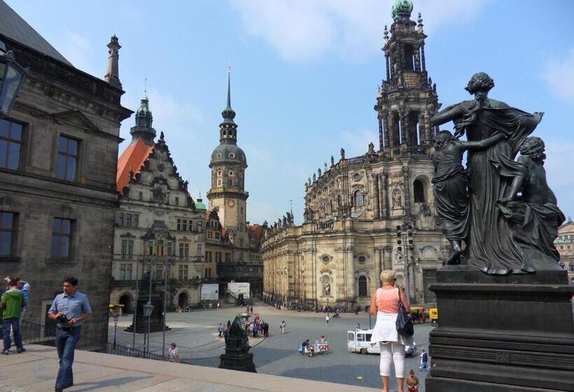 膳宿费 Heidebistro