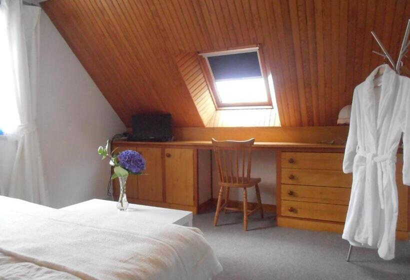 膳宿费 La Clôture