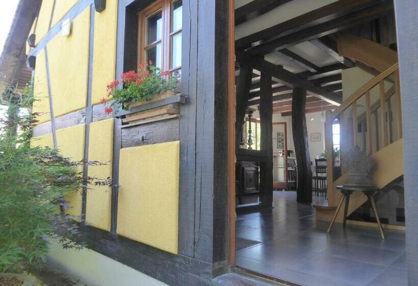 膳宿费 La Pomme De Pin