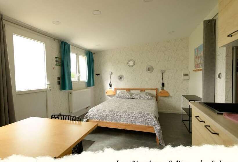 פנסיון Les Chambres D Aline