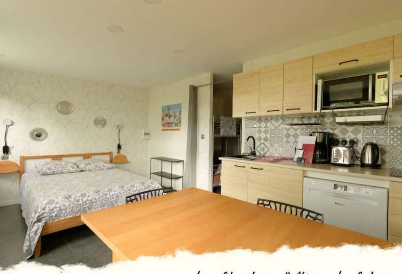 פנסיון Les Chambres D Aline