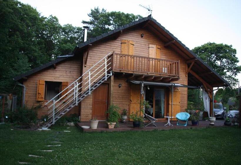 بنسيون Leschambresdanne