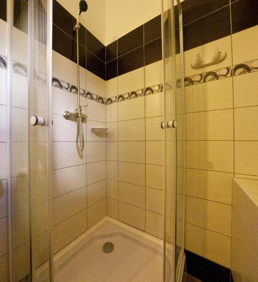 ペンション Macskakő Vendégház