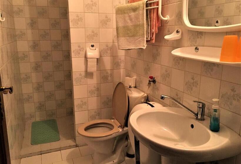 פנסיון Penzion Trattoria