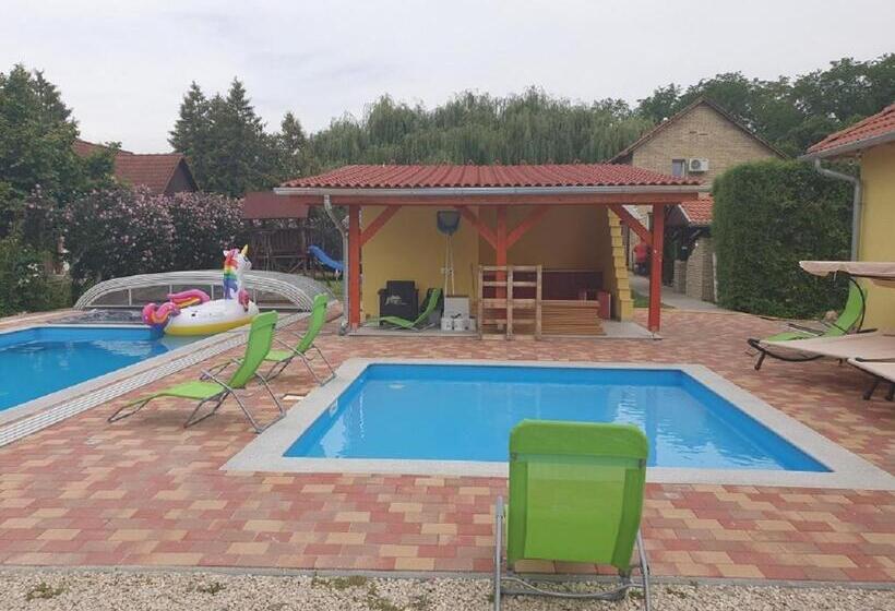 膳宿费 Ponty Poronty Vendégház