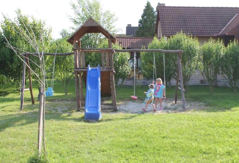 膳宿费 Ponty Poronty Vendégház