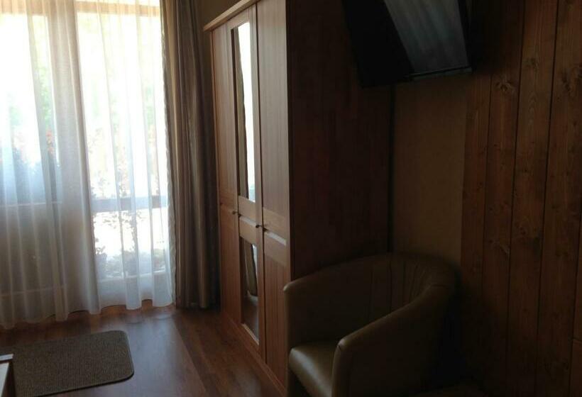 פנסיון Prémium Vendégház