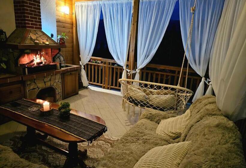 Pensjonat Villa Hills   сърница