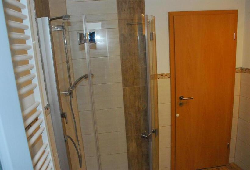 ペンション Weingut Berweiler