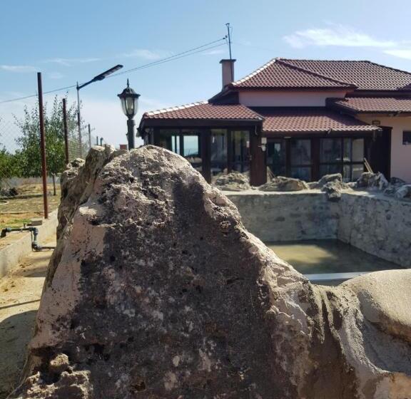 פנסיון Wine Boutique Complex ,,hrisimov