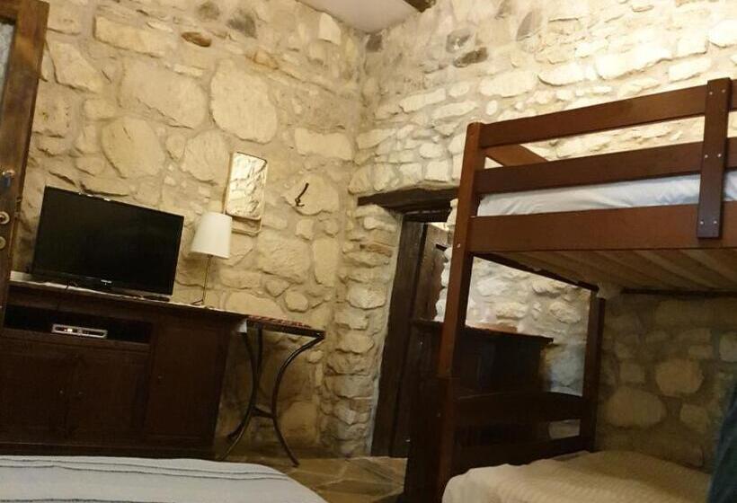 Pensiunea Casa Dacilor