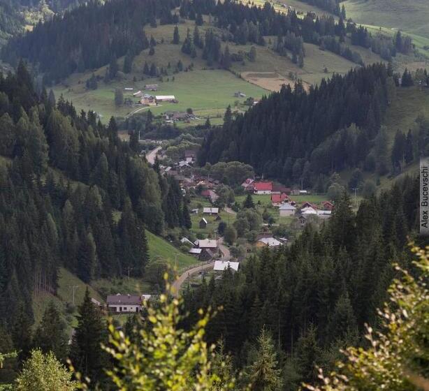 Pensiunea Roua Diminetilor