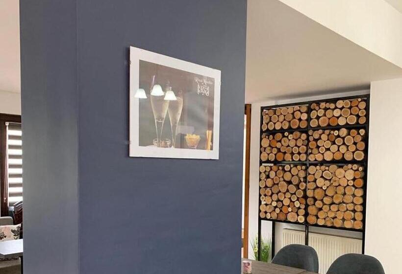 Pensiunea Roua Muntilor