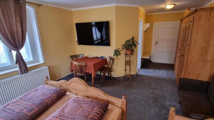 Restaurant & Pension Liebenstein