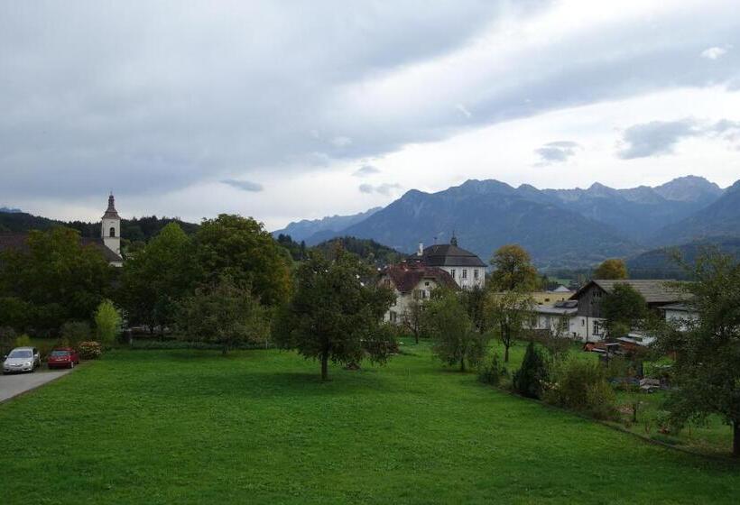 فندق صغير Wirtshaus Zum Stern