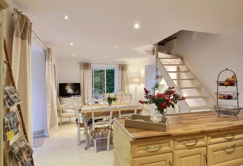 مبيت وإفطار Le Domaine D Etaville