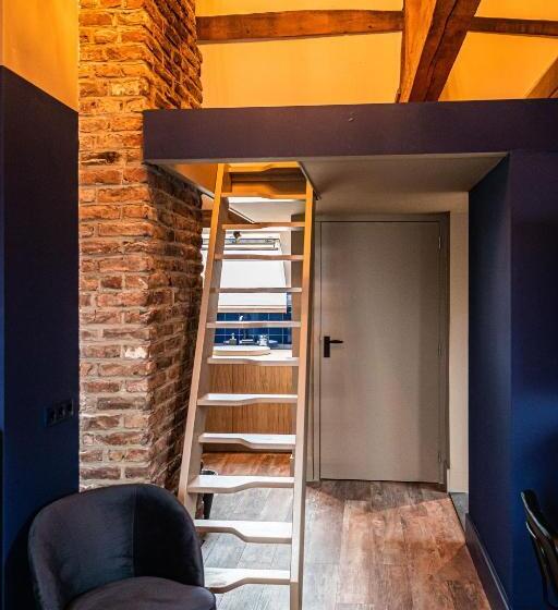 مبيت وإفطار Landgoed Kasteel Limbricht