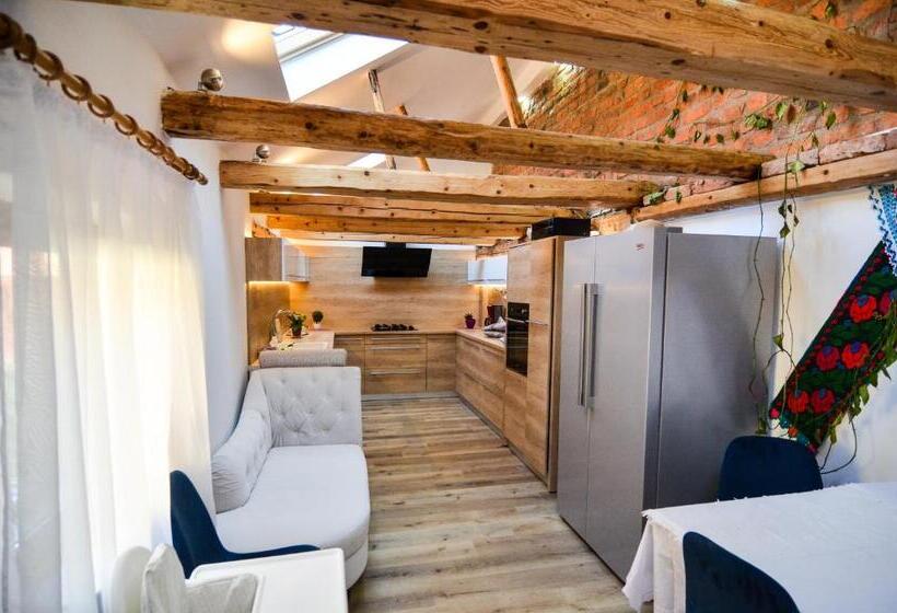 住宿加早餐  Agropensiunea Maria